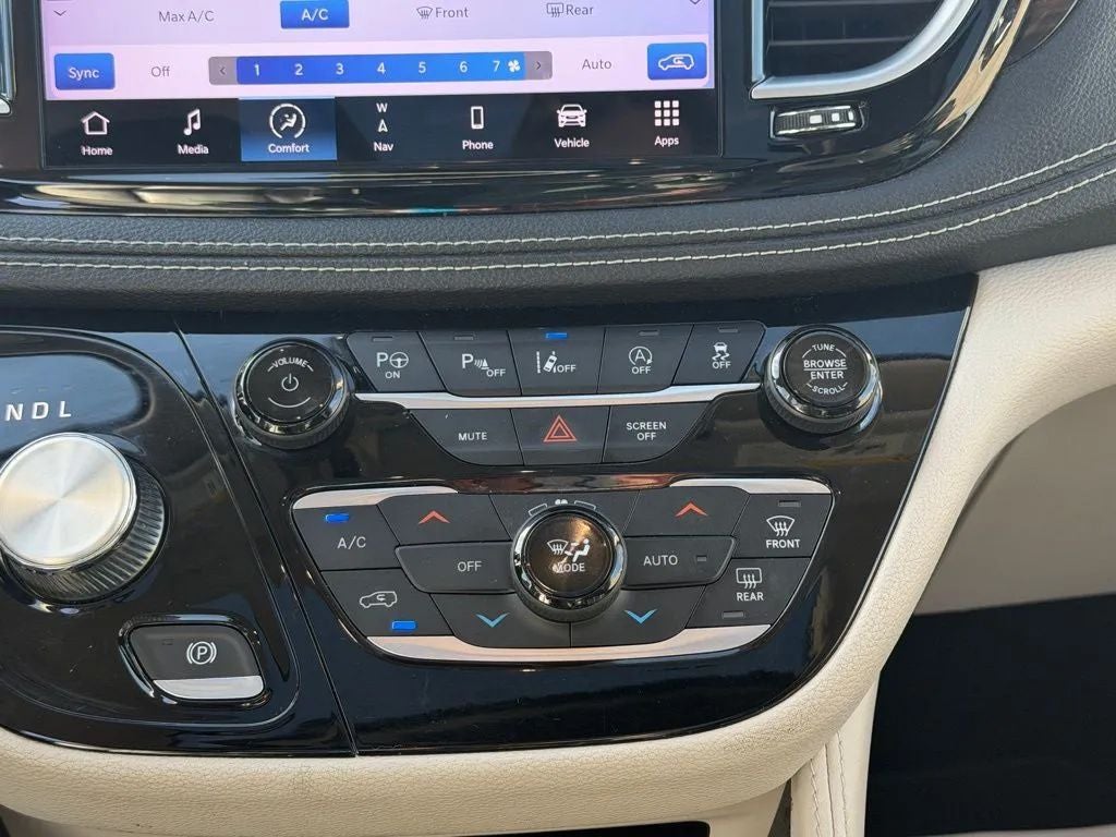 2022 Chrysler Pacifica Limited