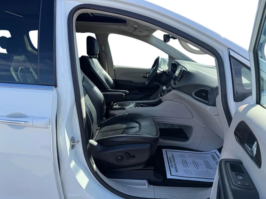 2022 Chrysler Pacifica Limited