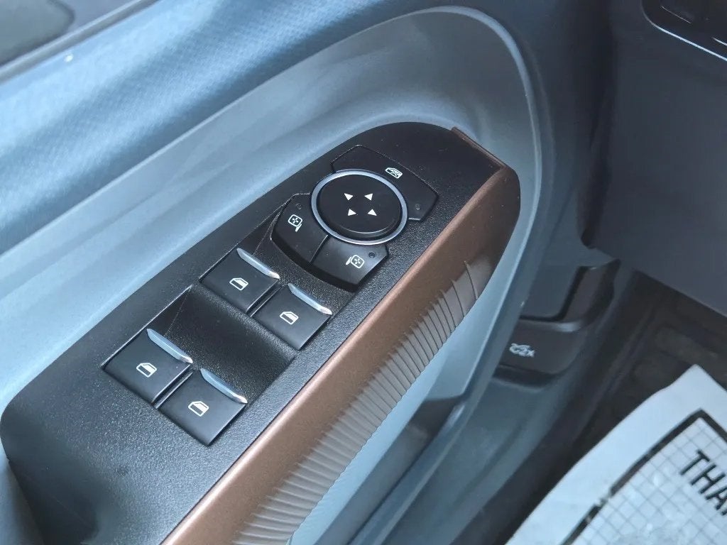 2023 Ford Maverick Lariat