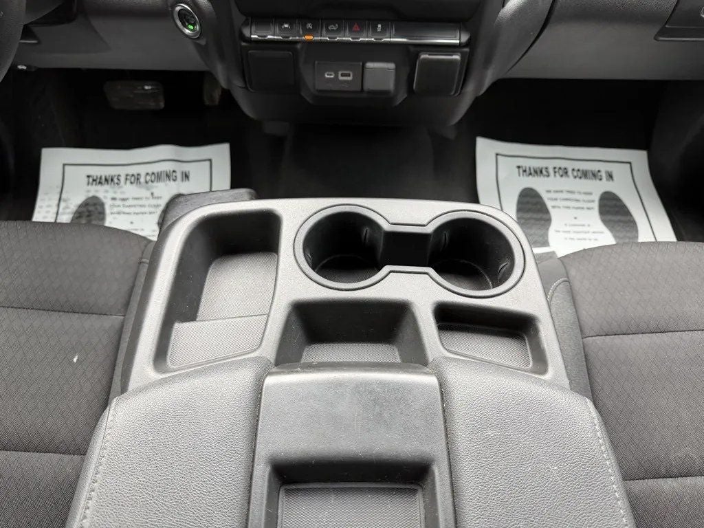 2023 Chevrolet Silverado 1500 4WD Crew Cab Short Bed Custom