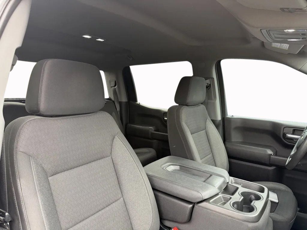 2023 Chevrolet Silverado 1500 4WD Crew Cab Short Bed Custom