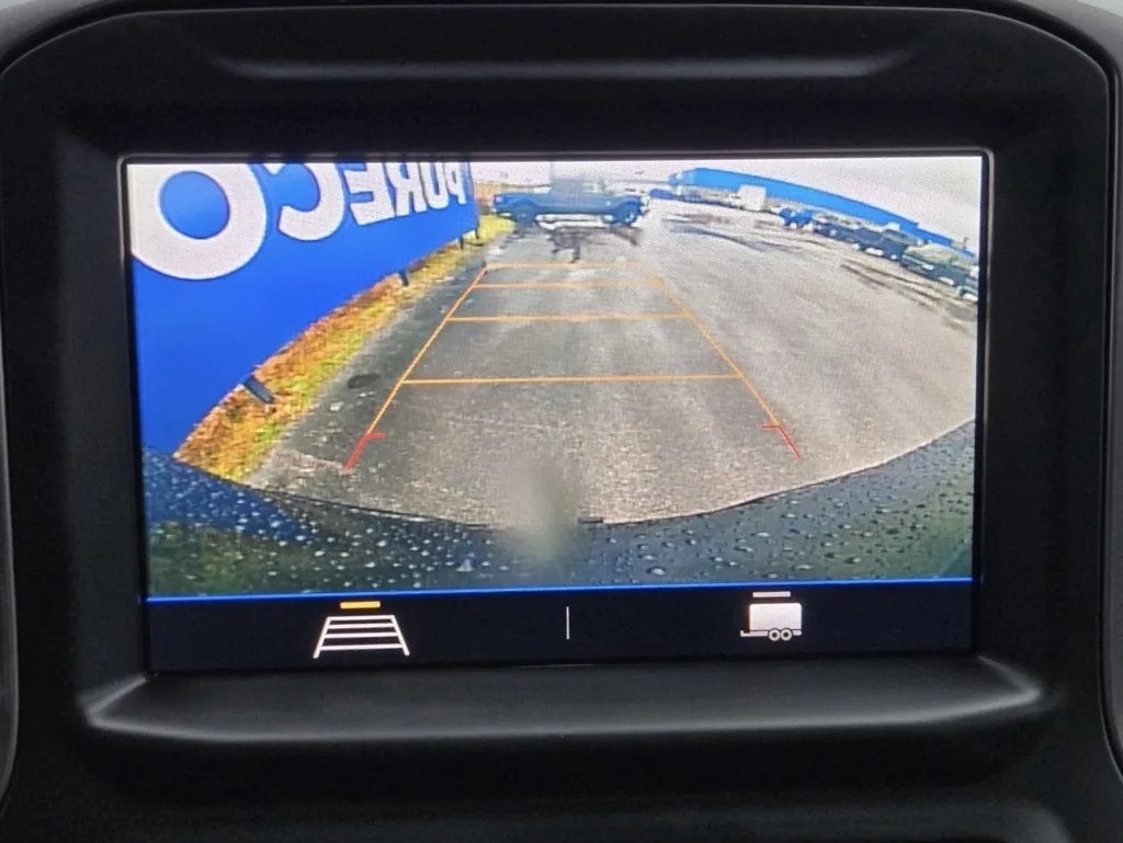 2020 Chevrolet Silverado 1500 4WD Crew Cab Short Bed Custom