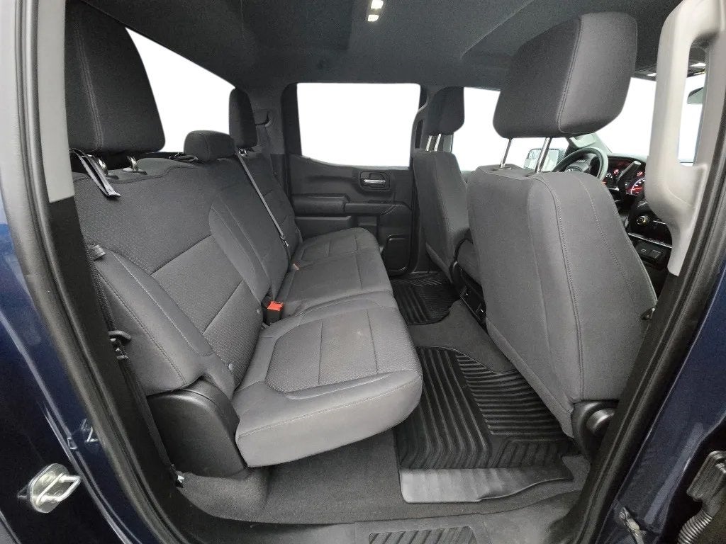 2020 Chevrolet Silverado 1500 4WD Crew Cab Short Bed Custom