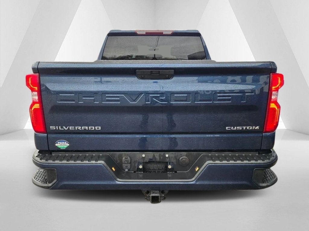 2020 Chevrolet Silverado 1500 4WD Crew Cab Short Bed Custom