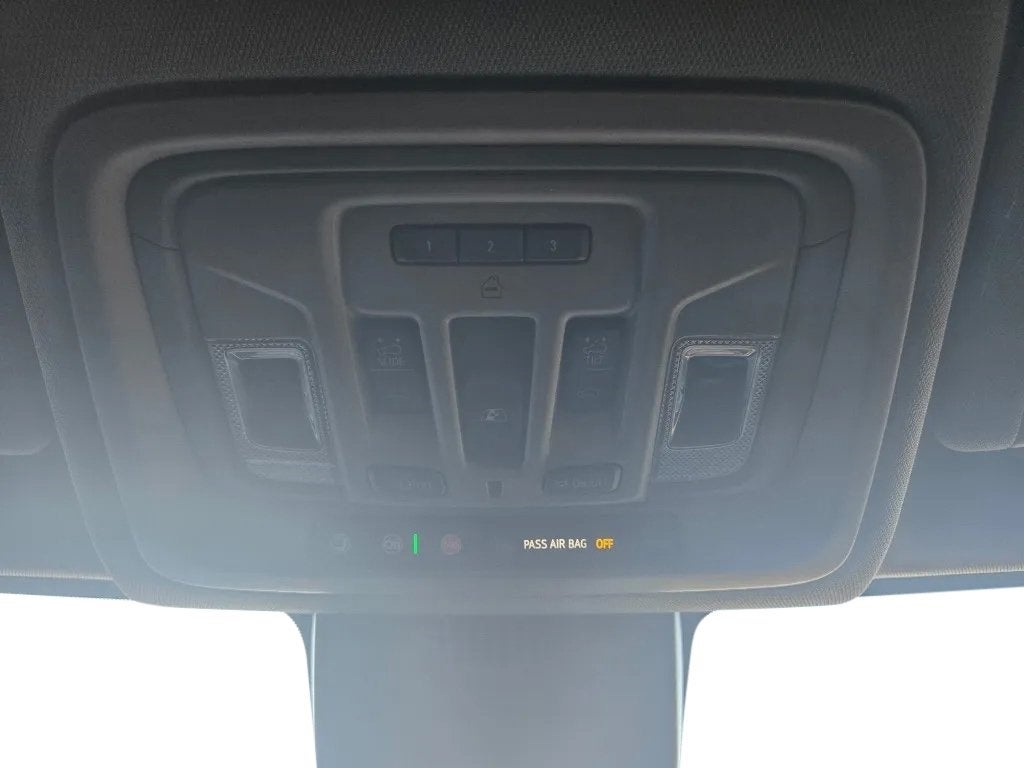 2023 Chevrolet Silverado 1500 4WD Crew Cab Short Bed RST