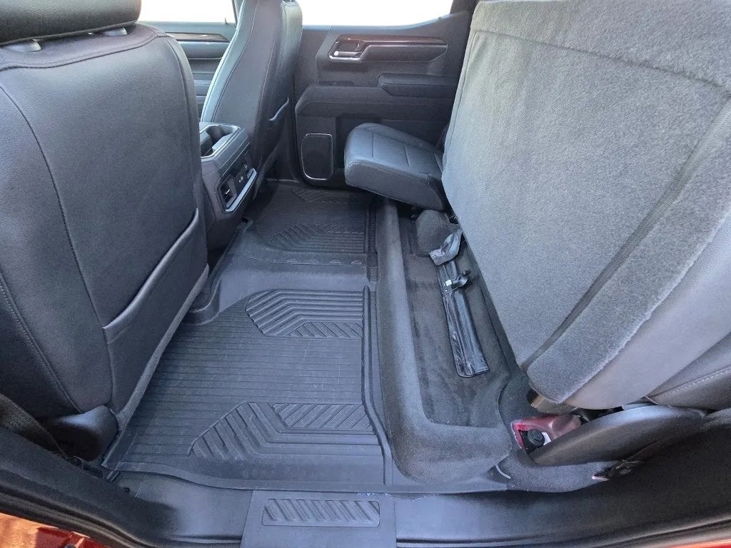 2023 Chevrolet Silverado 1500 4WD Crew Cab Short Bed RST