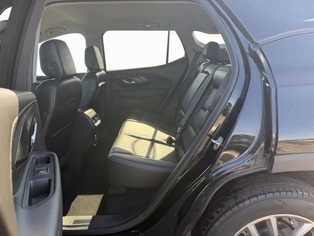 2022 GMC Terrain FWD SLT