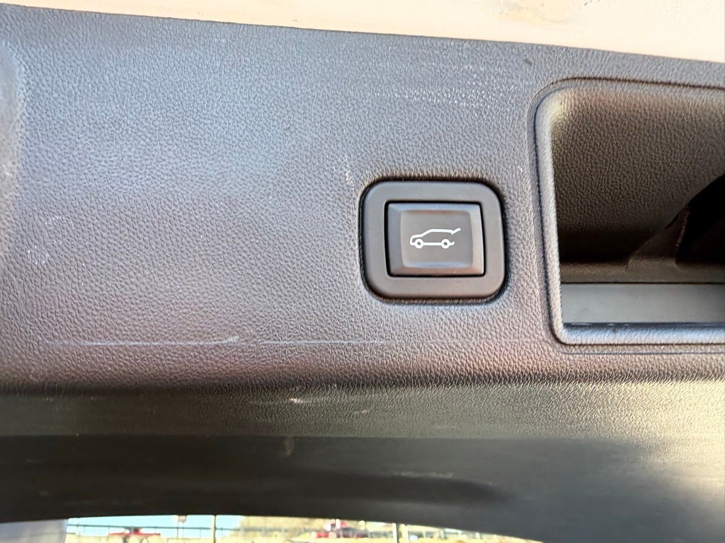 2024 GMC Terrain AWD SLT