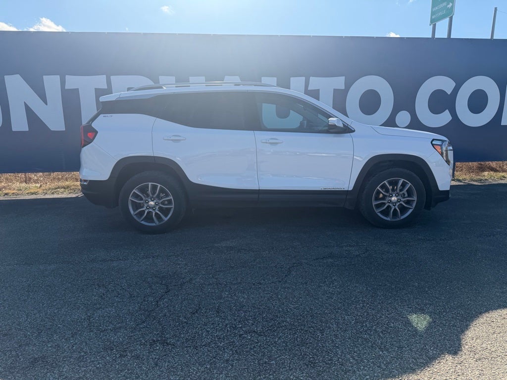 2024 GMC Terrain AWD SLT