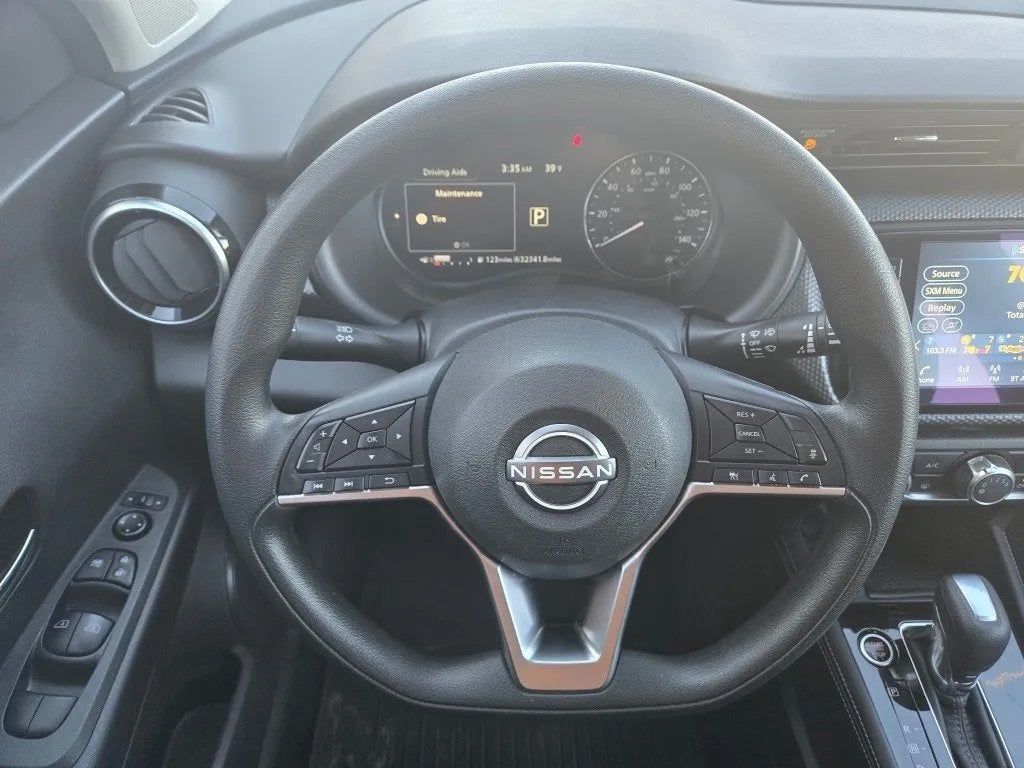 2023 Nissan Kicks SV Xtronic CVT