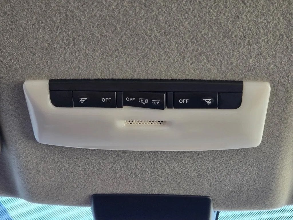 2023 Nissan Kicks SV Xtronic CVT