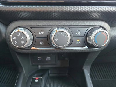 2023 Nissan Kicks SV Xtronic CVT