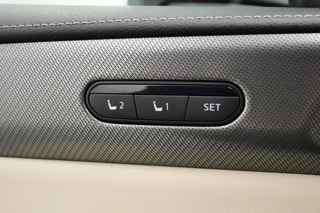 2023 INFINITI QX60 LUXE AWD