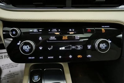 2023 INFINITI QX60 LUXE AWD