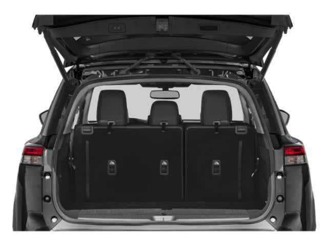 2023 Nissan Pathfinder SL 4WD