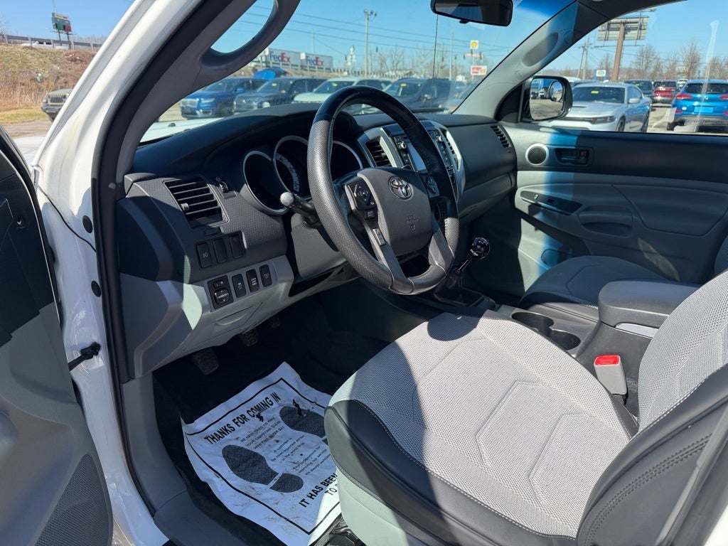 2015 Toyota Tacoma Base V6