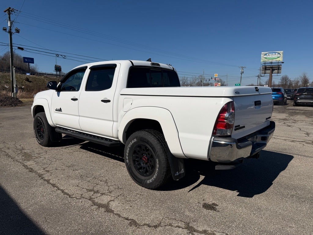 2015 Toyota Tacoma Base V6
