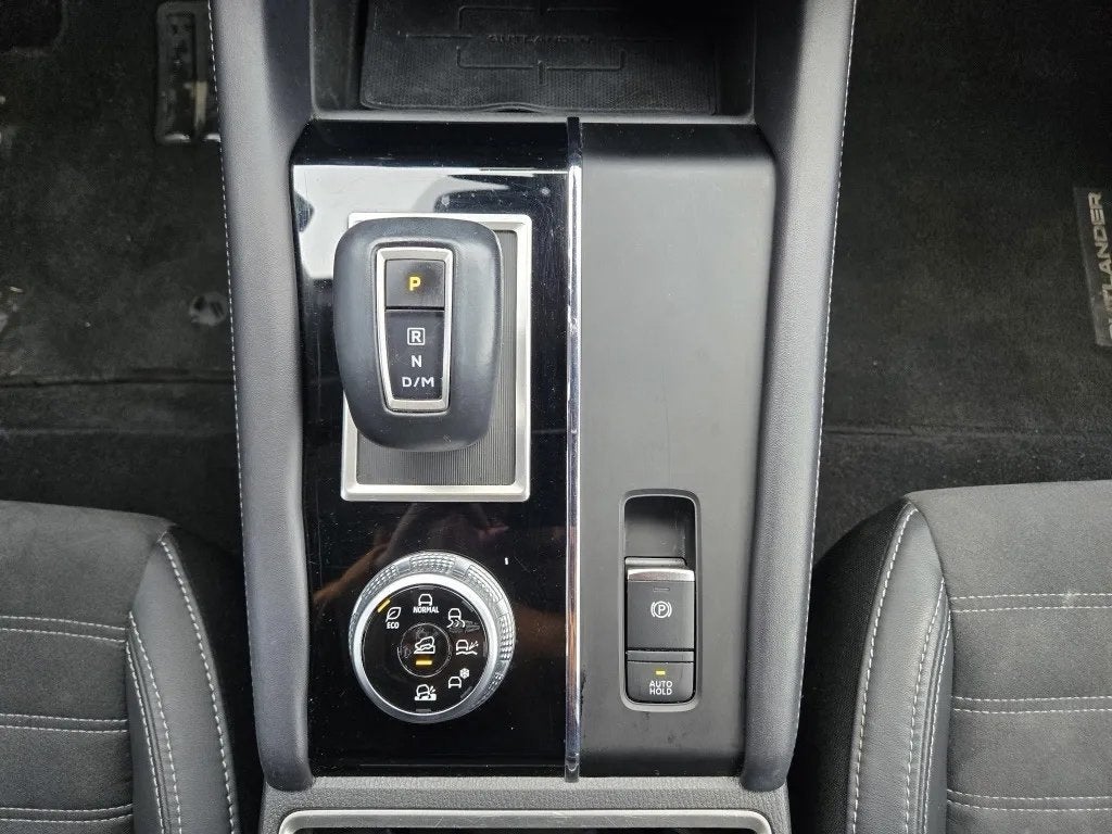 2023 Mitsubishi Outlander SE 2.5 S-AWC