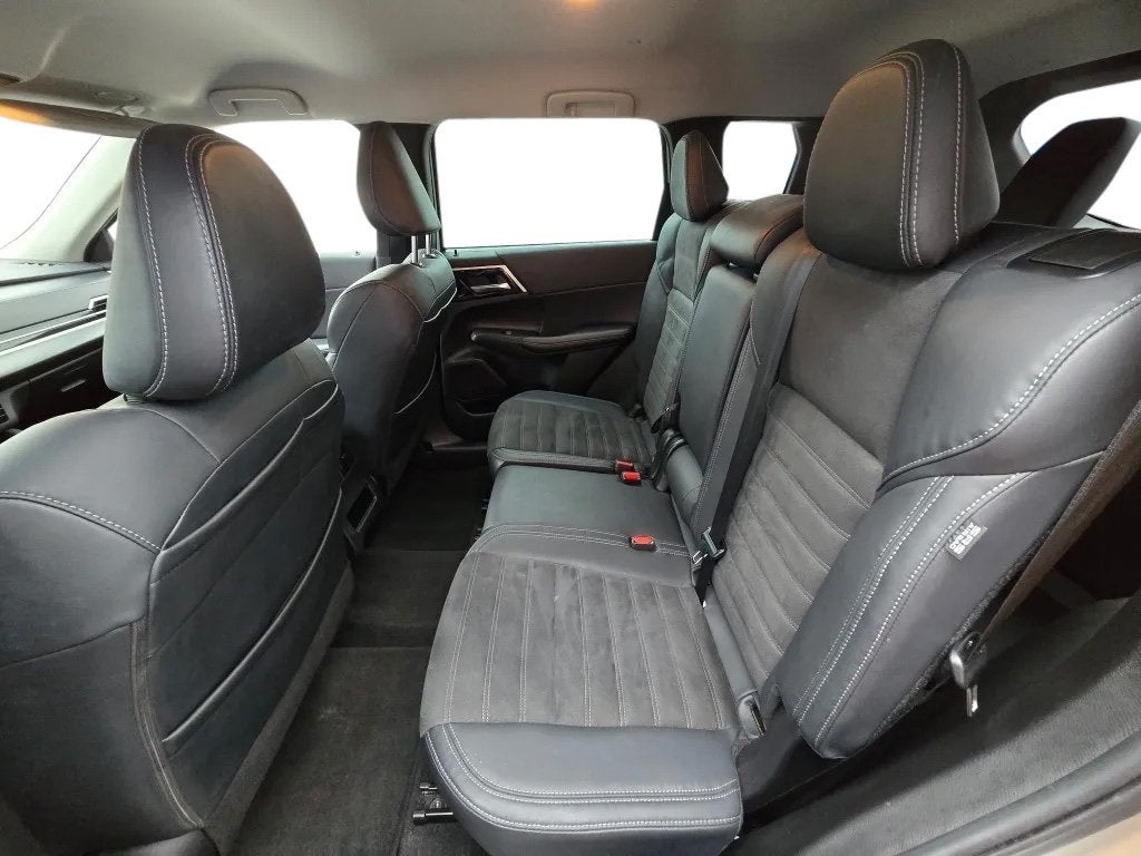 2023 Mitsubishi Outlander SE 2.5 S-AWC