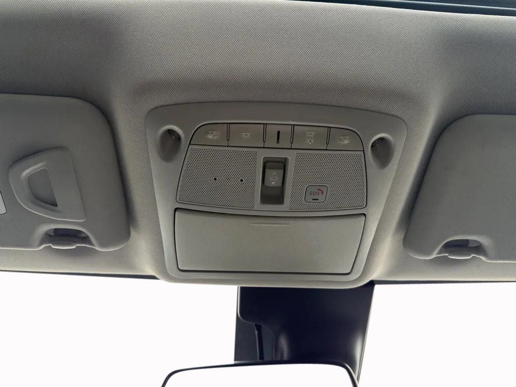 2021 Nissan Rogue Sport SL FWD Xtronic CVT