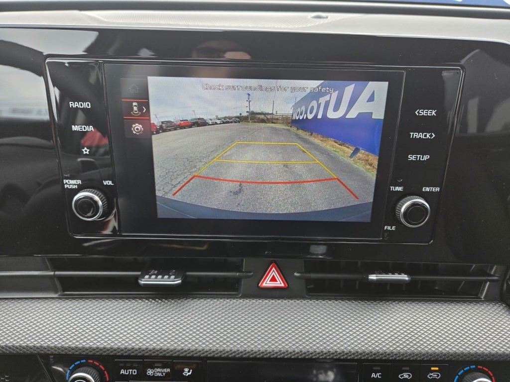 2023 Kia Sportage Hybrid LX