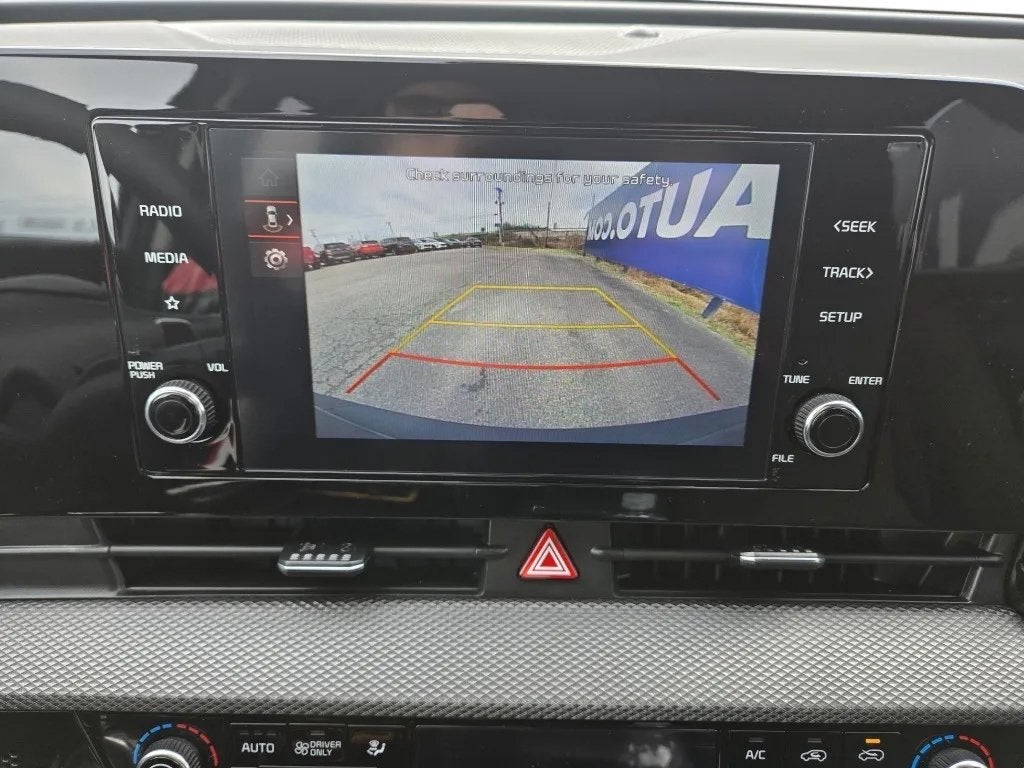 2023 Kia Sportage Hybrid LX